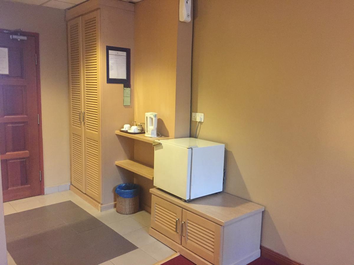 Hotel Uitm シャー・アラム エクステリア 写真
